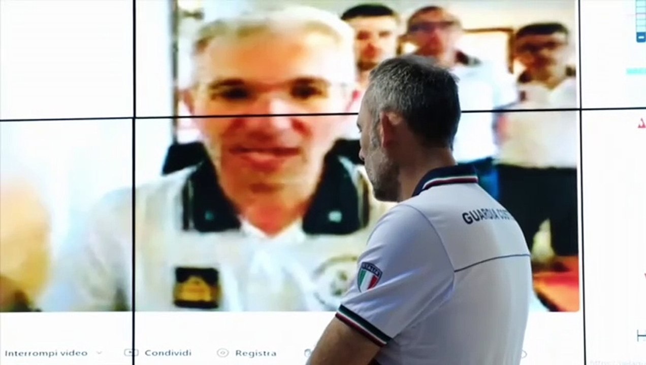 Recuperados 6 cuerpos de los al menos 60 migrantes desaparecidos en un naufragio en Italia