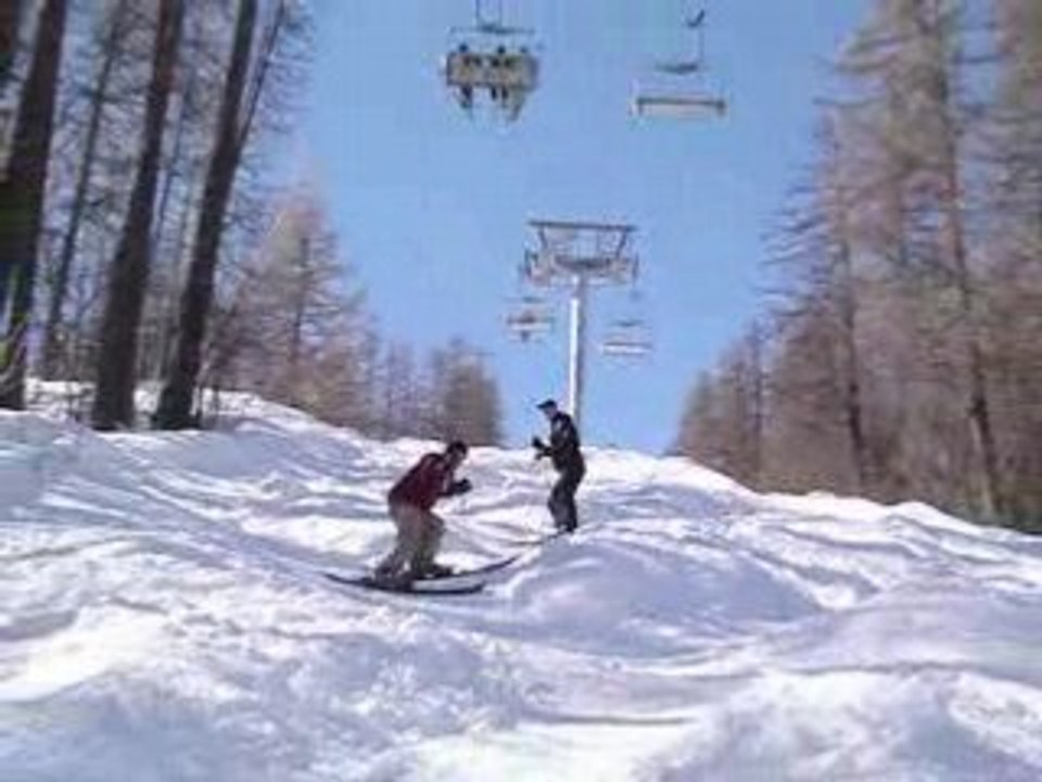 MOV05748