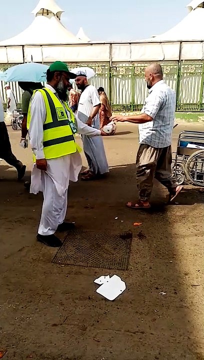 #Hajj ky Doran PHVG pakistn Hajj Volunteer Group KSA ka Razakar mina my ...