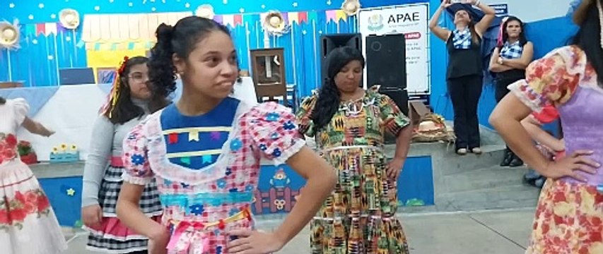 DANÇA - FESTA JUNINA APAE 2024 ARTUR NOGUEIRA