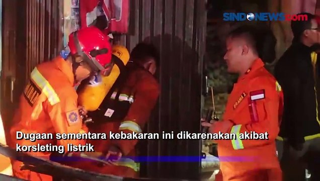 Detik-Detik 2 Unit Kios di Bandar Lampung Terbakar, 7 Unit Damkar Dikerahkan