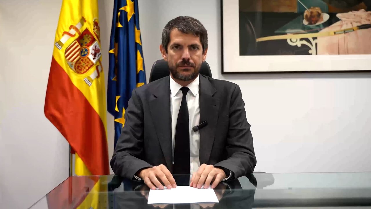 Urtasun inicia los trámites para la "extinción de la Fundación Francisco Franco"