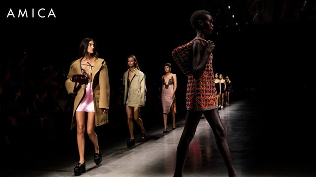 Come indossare lo slip dress in estate: 8 look da copiare subito