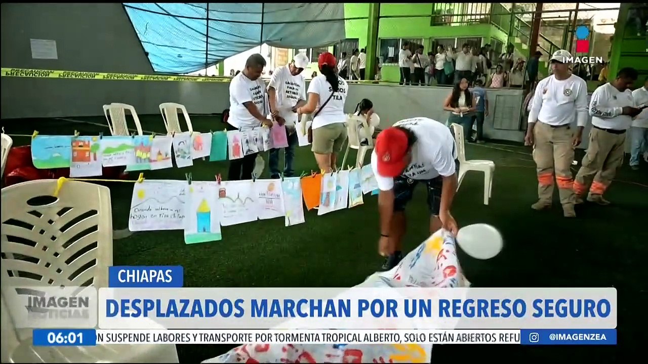 Desplazados de Tila, Chiapas, marchan por la paz y por el regreso a sus hogares