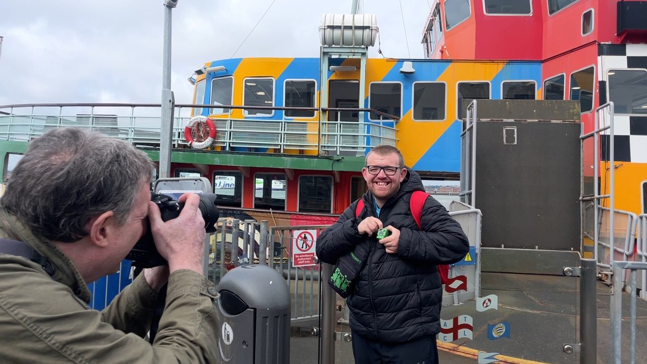 Ferry passengers get first listen of Joshua Henderson’s debut album