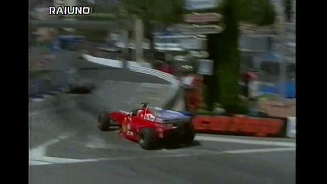 GP Monaco 1999 F1 (RAI . ITA) - Gianfranco Mazzoni notifica i ritiri di Jacques Villeneuve e Pedro De La Rosa