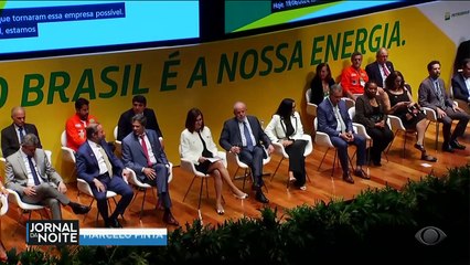 Nova presidente da Petrobras assume cargo