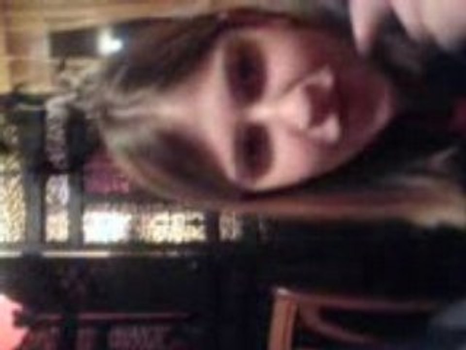 Lety tu r'sembles a ta mere