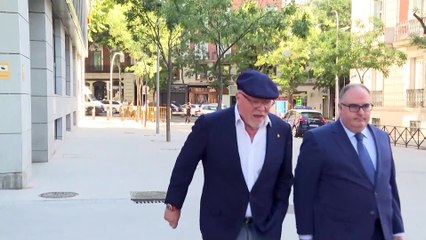 El juez solicita sentar en el banquillo al BBVA y su expresidente Francisco González