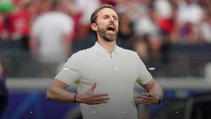 Video herunterladen: Gareth Southgate admits England are struggling to deal with Euro 2024 pressure