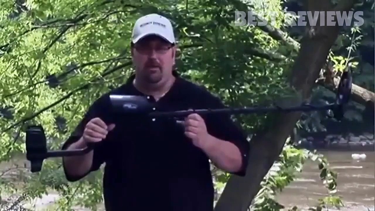 5 Best Metal Detectors ✅ TOP Gold Detector [UNDER 130]