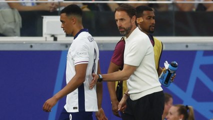 Southgate explains surprise Kane substitution