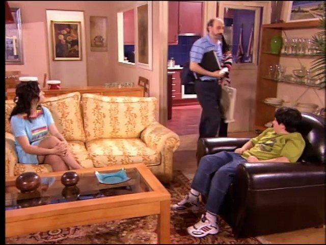 Aqui no hay quien viva 3x8 Erase un aniversario