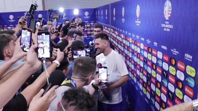 Messi provoca la locura periodística en zona mixta tras la victoria de Argentina en Copa América
