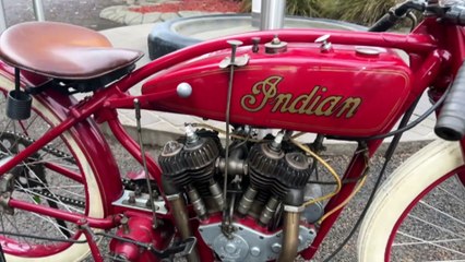 Riders recreate historic first Australian Motorcycle Grand Prix for centenary celebrations