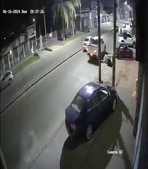 Melaju dengan Kecepatan Tinggi, Seorang Pengendara Motor Tewas akibat Menabrak Tiang Lampu