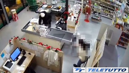 Video News - 11 rapine: 19enne di Casto arrestato