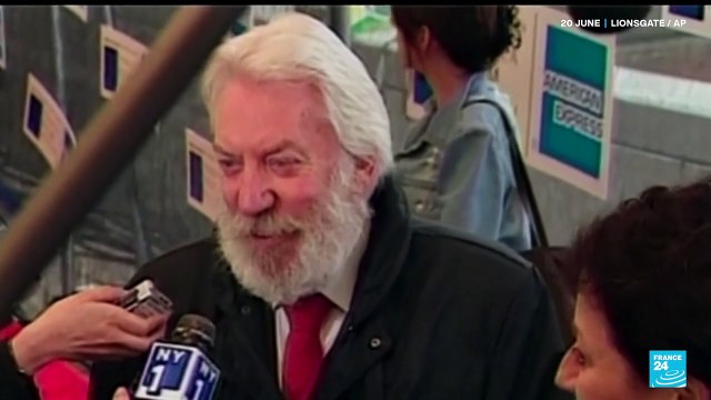 Donald Sutherland, actor whose career spanned 'Fellini’s Casanova' to 'Hunger Games,' dies at 88