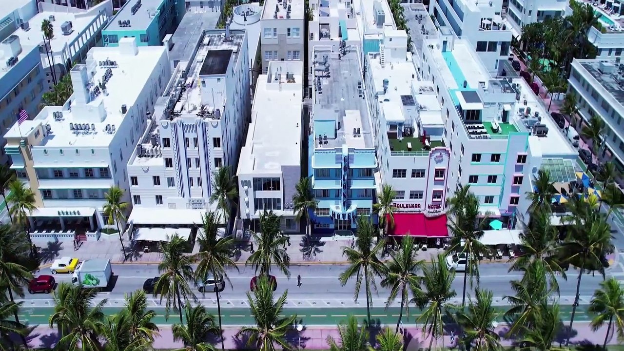 Travis Scott Arrested in Miami Beach!