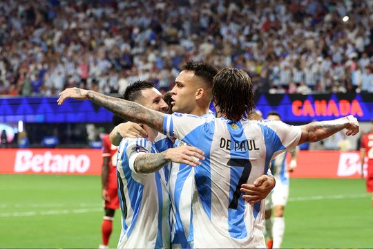 المنتخب الأرجنتيني يفوز على كندا وليونيل ميسي يسجل رقماً تاريخياً جديداً في افتتاح منافسات كوبا أميركا