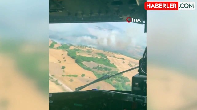 Balıkesir'de arazi yangınına havadan ve karadan müdahale ediliyor