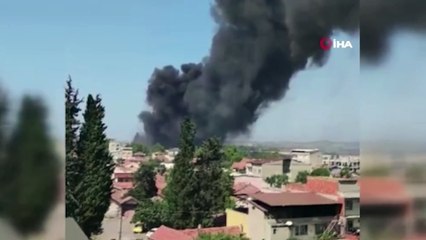 Geri dönüşüm deposunda çıkan yangın mısır deposuna sıçradı!