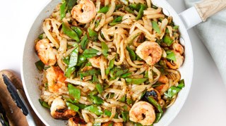 Shrimp & Snow Pea Stir-Fry Is The Easiest Meal To Throw Together