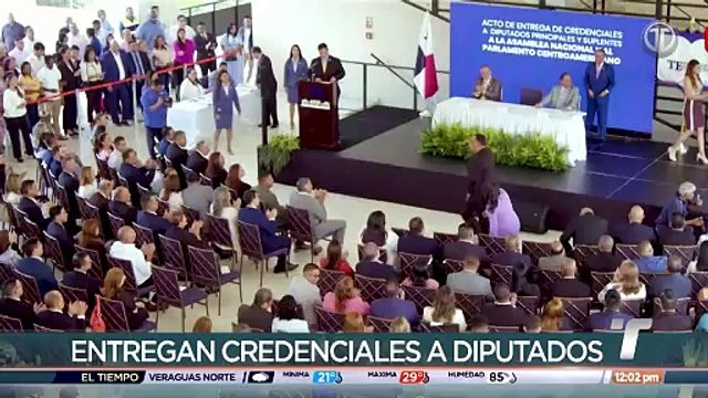 TE entrega credenciales a diputados electos a la Asamblea Nacional y al Parlacen