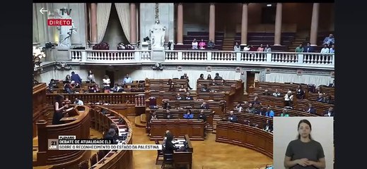 "Inferno a céu aberto". Deputada do Livre emociona-se a falar sobre Gaza