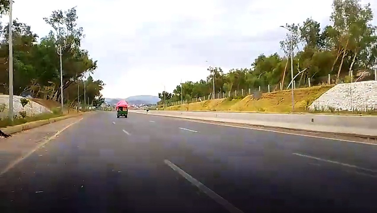 Bara kaho islamabas bai pass road