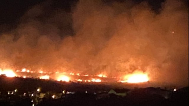 Çeşme'de makilik alanda yangın