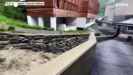 Forti piogge in Svizzera, inondazioni ed evacuazioni