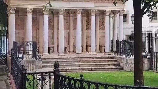 Pradales jura humilde ante Dios y la sociedad vasca y se convierte en el sexto lehendakari de la democracia