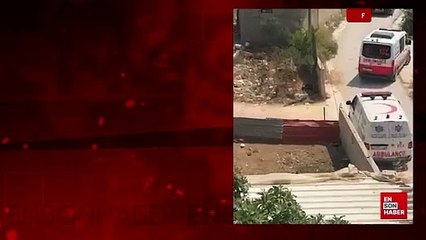 İsrail güçlerin aracın kaportasına bağladıkları Filistinliyi canlı kalkan olarak kullandı