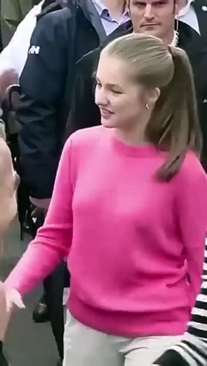Hot girl gave a country on his brithday #vrial #video#hot