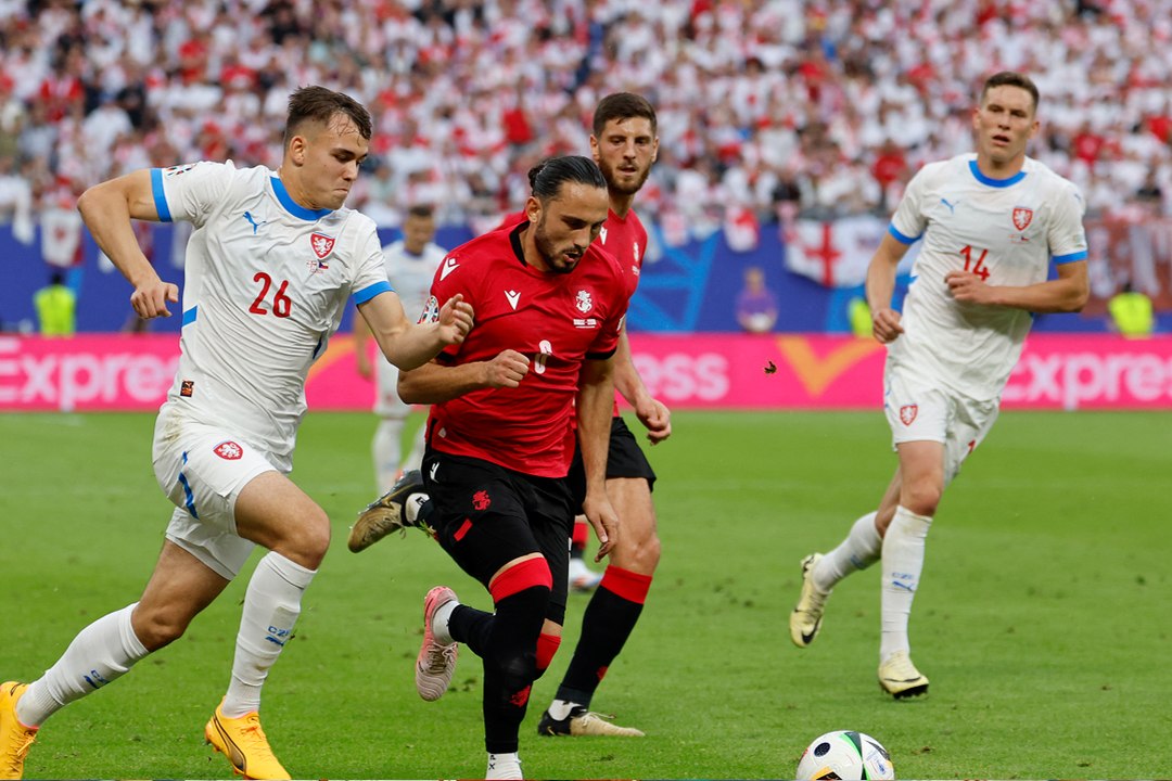 التعادل يحسم مباراة جورجيا وتشيكيا
