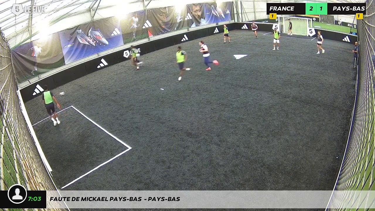 Faute de Mickael Pays-bas  - PAYS-BAS