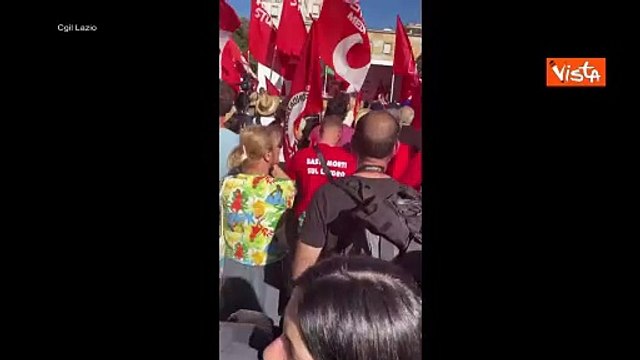 Manifestazione caporalato a Latina, le parole in lingua punjabi per i braccianti indiani