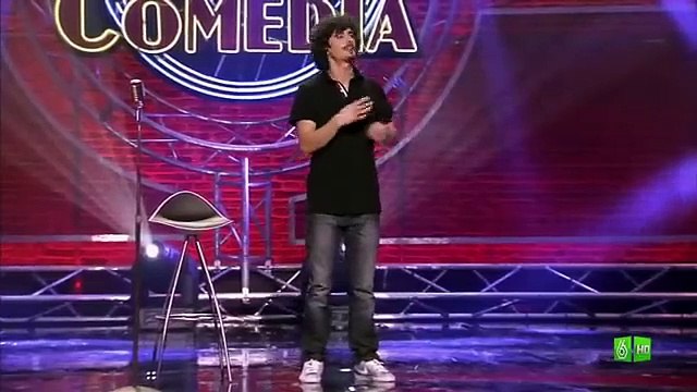 Antonio Pagudo- Cuando te dicen tenemos que hablar, ¿no podría ser para proponerte hacer un trío.