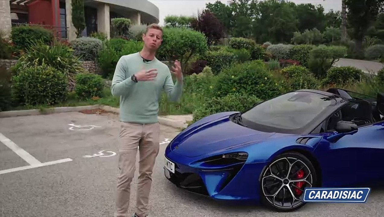 La McLaren Artura Spider pratique les sport extrêmes et l’évasion fiscale