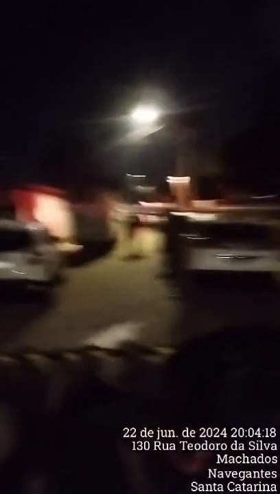 Duas mulheres foram encontradas mortas no final da tarde deste sábado (22) em Navegantes.