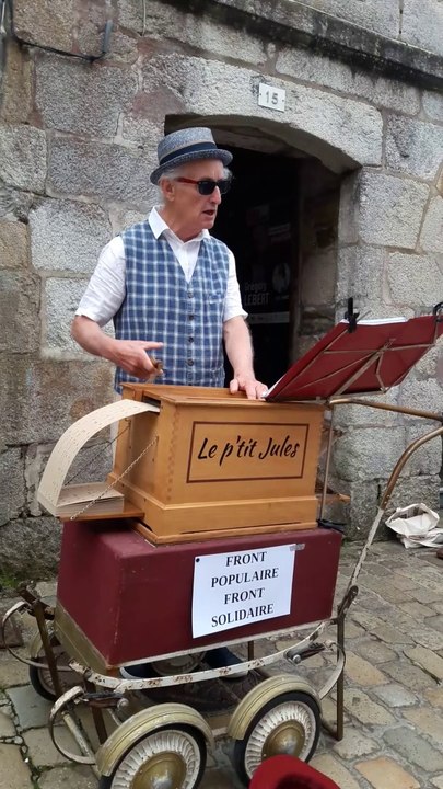 Soeur Anne par la Compagnie Sucre d'OrgUe