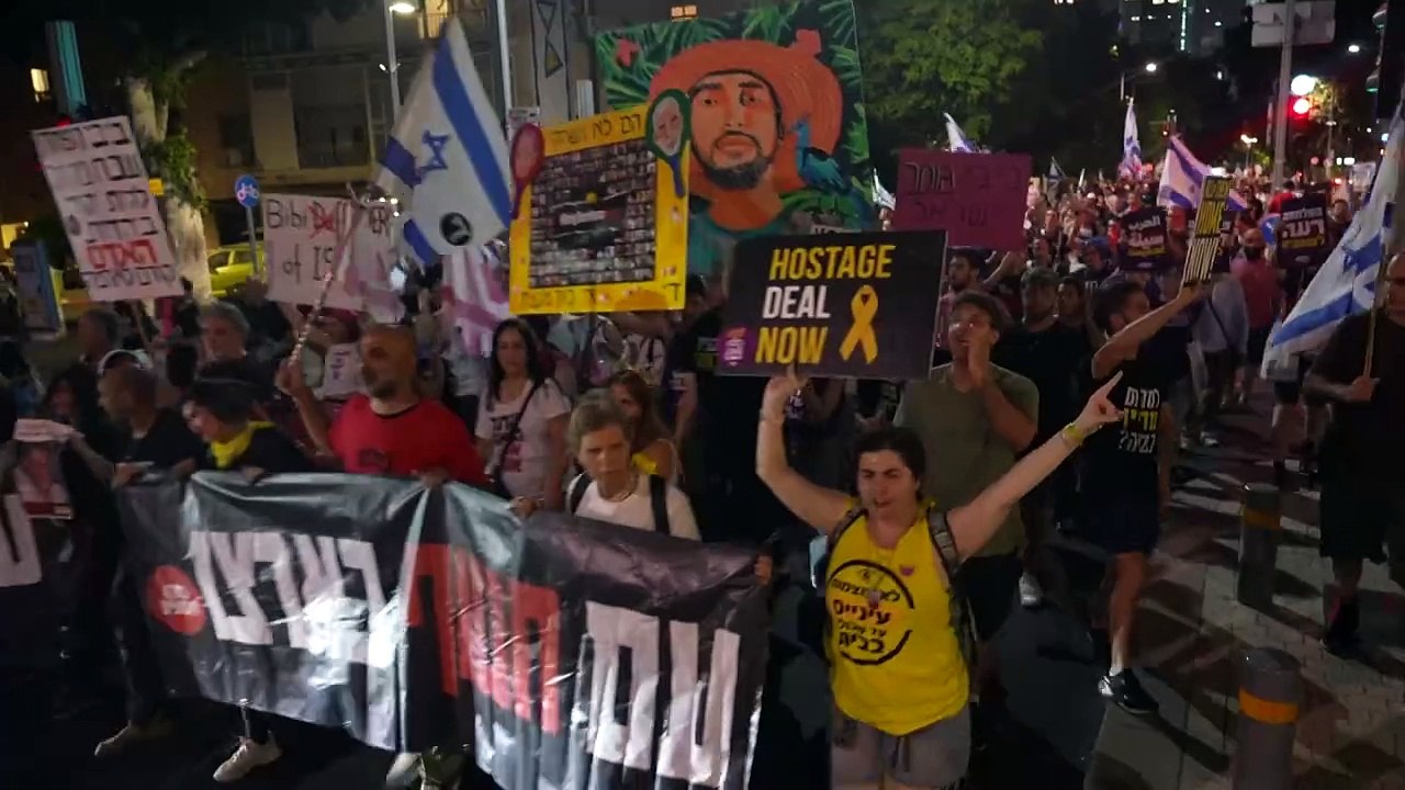 Neuer Massenprotest gegen Netanjahu in Tel Aviv