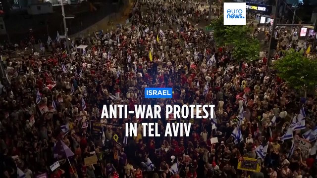 Anti-war protesters in Israel demands the government resigns