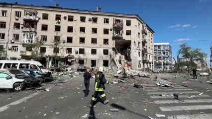 "러 폭격으로 우크라 제2도시서 최소 3명 사망, 50여 명 부상" / YTN