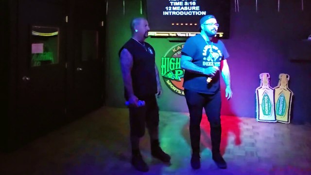 STONE TEMPLE PILOTS - INTERSTATE LOVE SONG (PERFORMED AT THE HIGHLANDER)