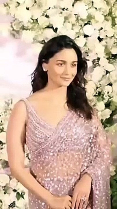 Funny entertainment video funny   Alia Bhatt Unseen Videos, share this video
