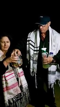 ☆Consagração dos pedidos de oração no Monte Cocaia☆_AP.Douglas Mac Knight e Apa.Cíntia Matavelli