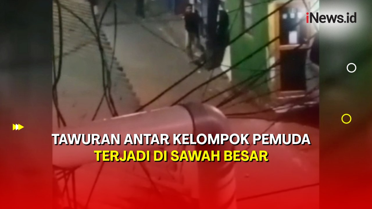 Detik-Detik Dua Kelompok Pemuda Tawuran di Sawah Besar Gunakan Batu hingga Sajam