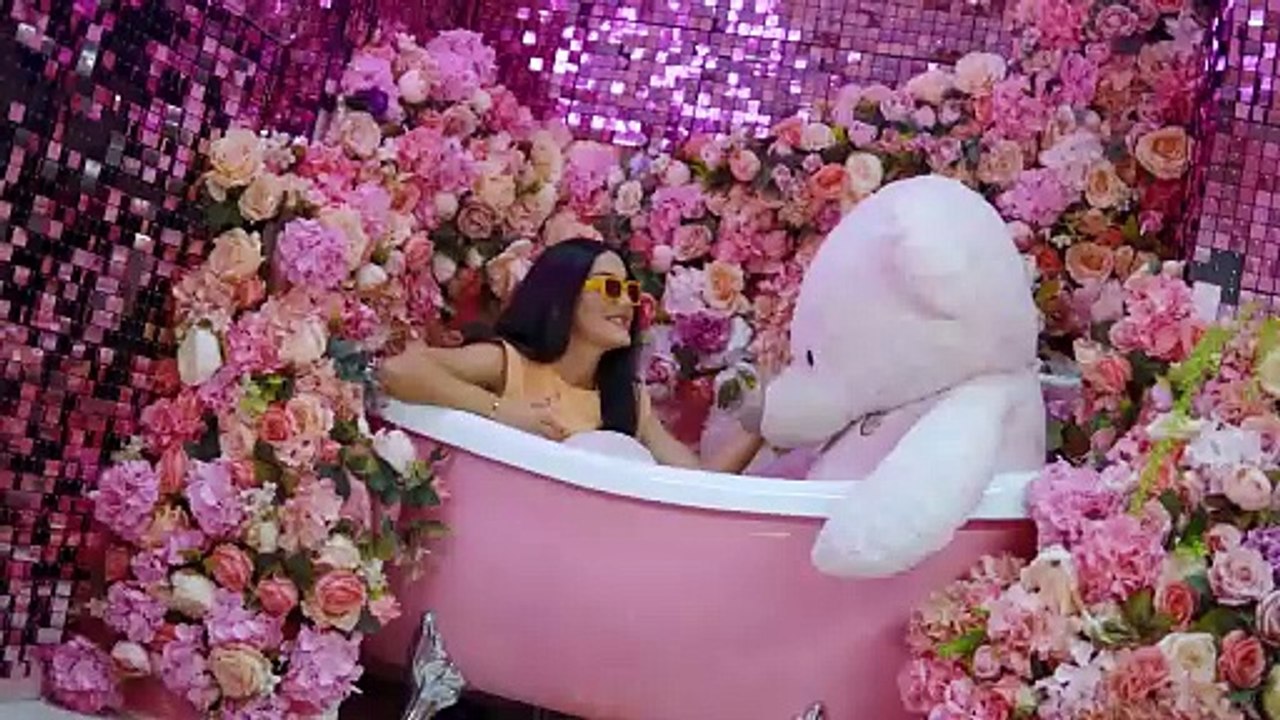 Naz Dej - Aşık Mecnun feat. Elsen Pro (Official Music Video 4K)